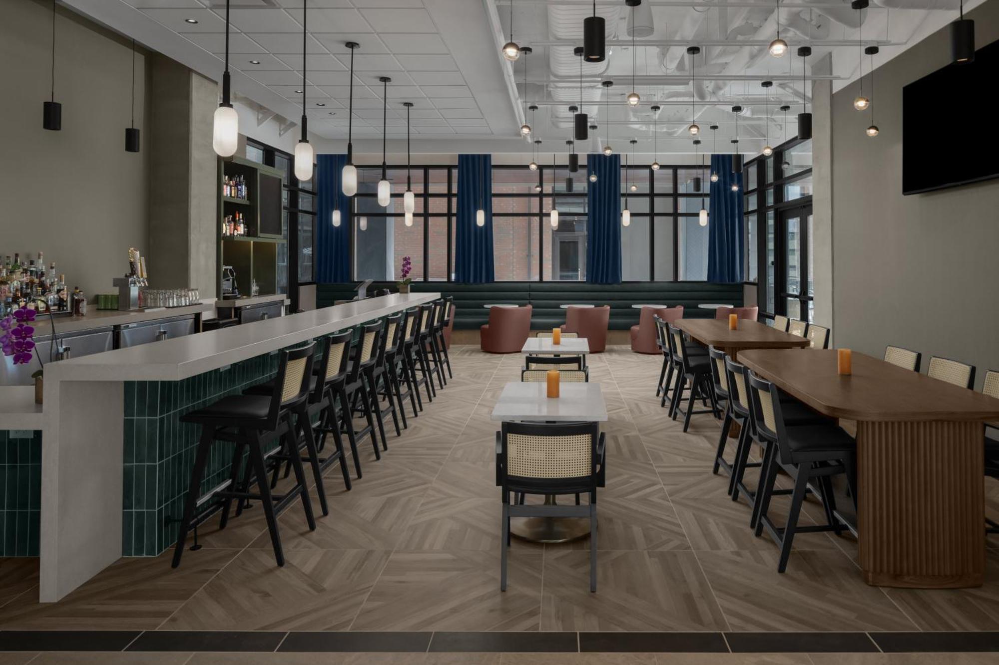 ホテル Hyatt House Raleigh Downtown/Seaboard Station エクステリア 写真