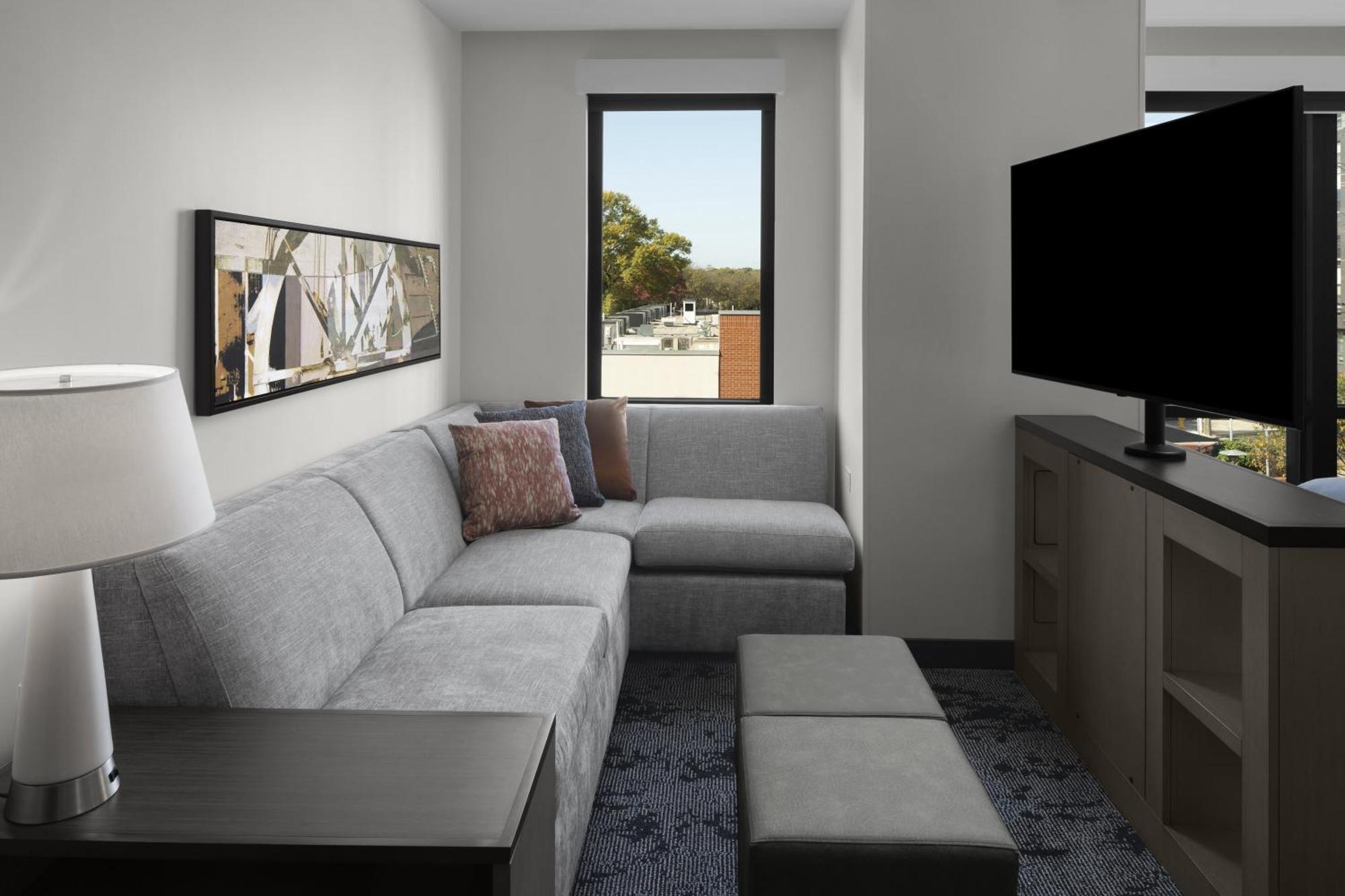 ホテル Hyatt House Raleigh Downtown/Seaboard Station 部屋 写真