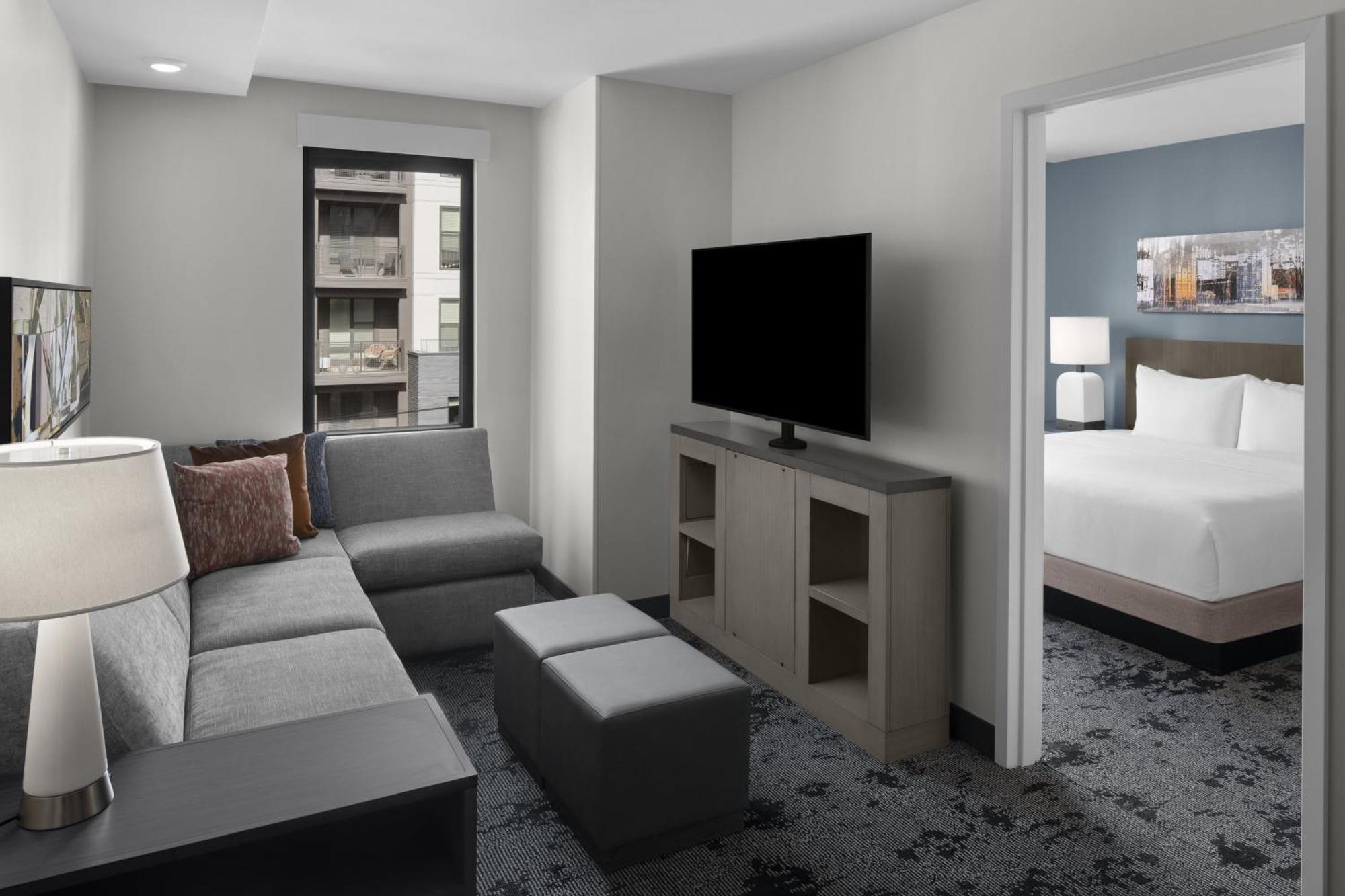 ホテル Hyatt House Raleigh Downtown/Seaboard Station エクステリア 写真
